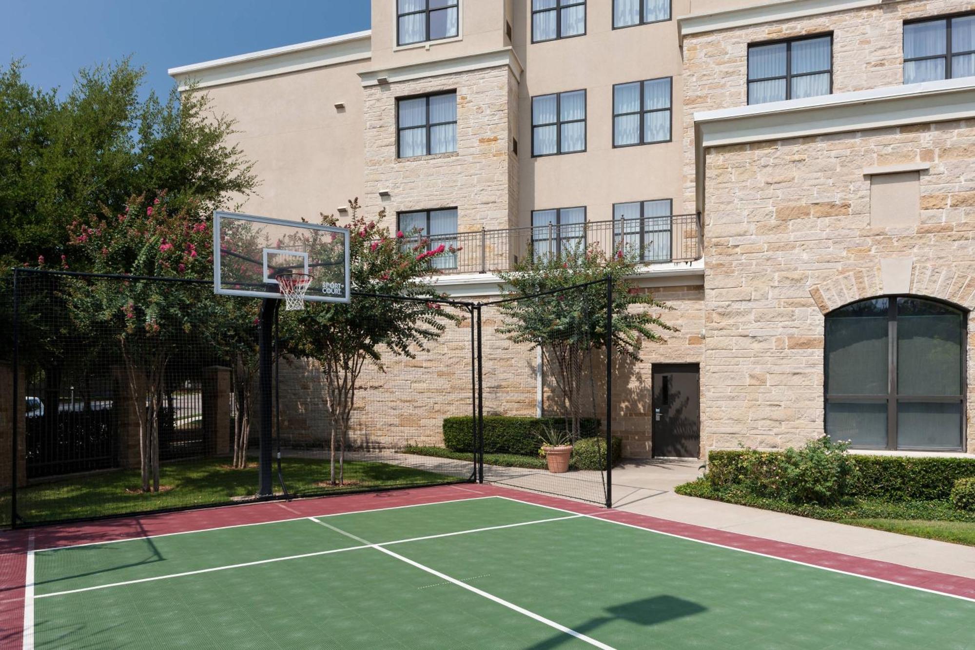 Residence Inn Fort Worth Cultural District Экстерьер фото
