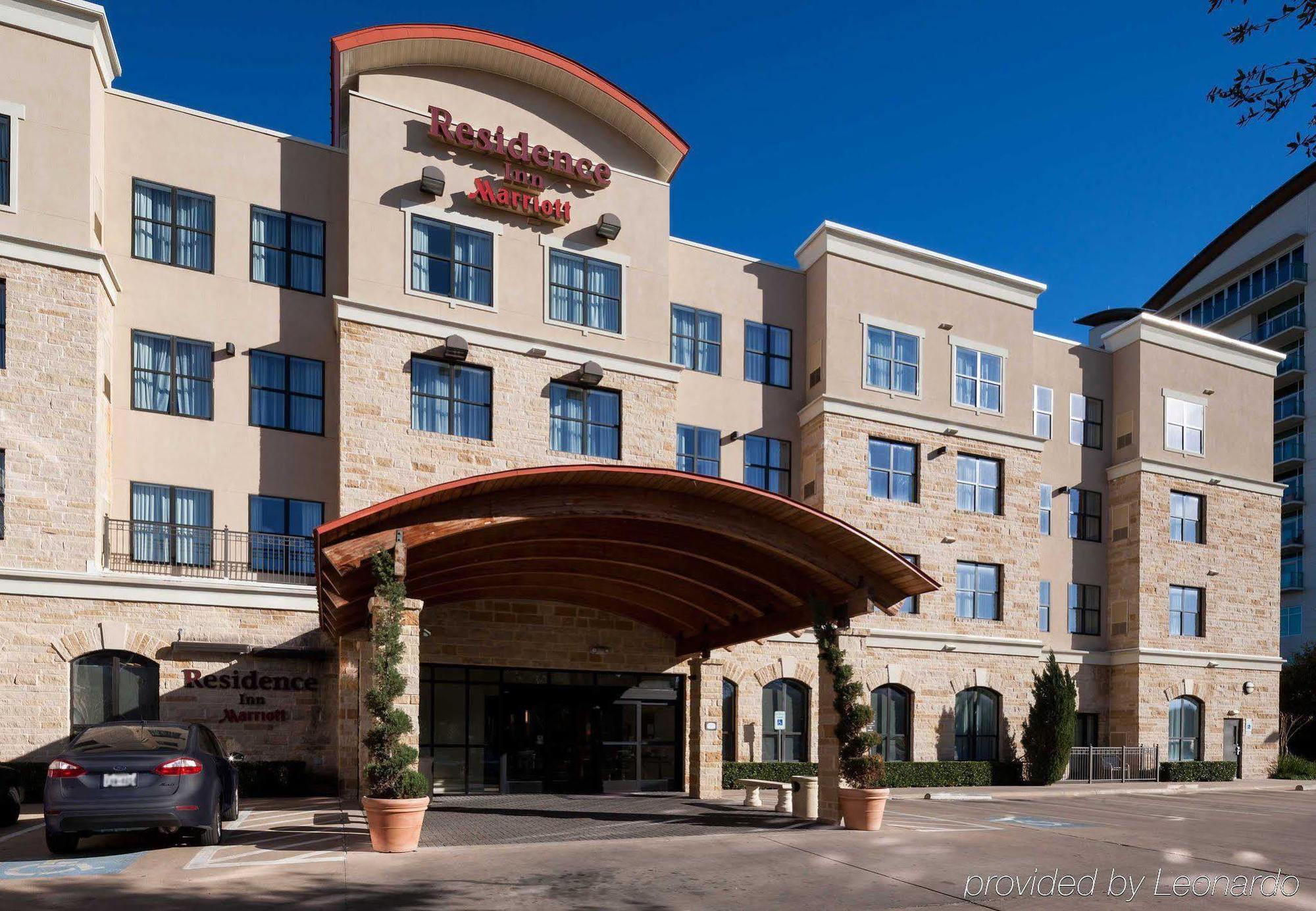 Residence Inn Fort Worth Cultural District Экстерьер фото